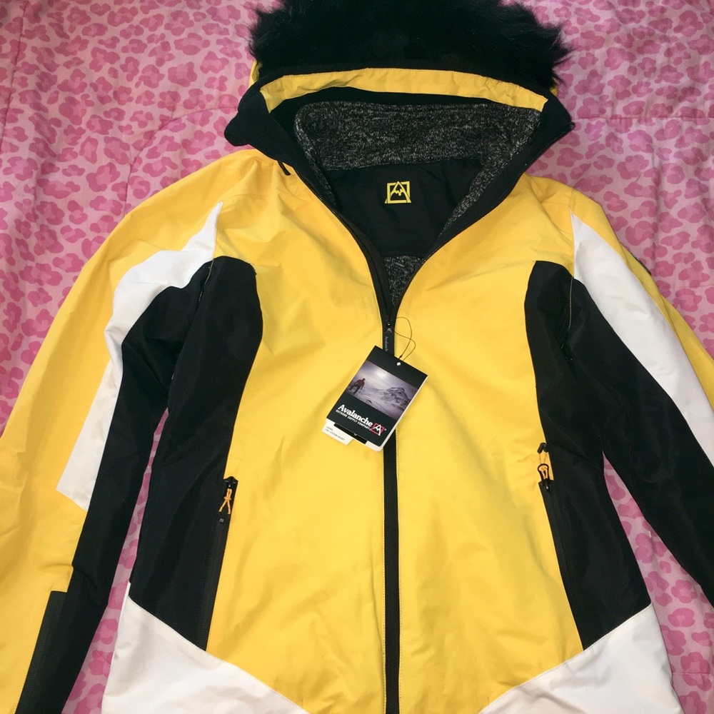 *Nwt* Avalanche Ladies winter 3-1 jacket